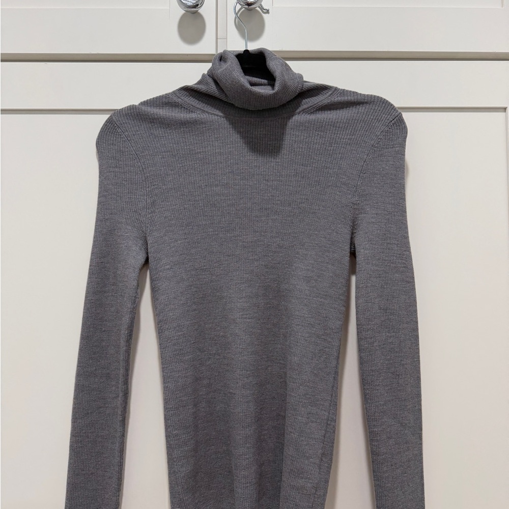 Elegant Charcoal Turtleneck Sweater